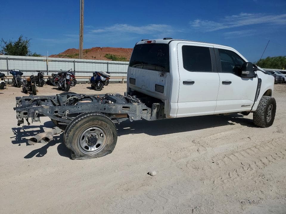 2023 FORD F350 SUPER DUTY 3