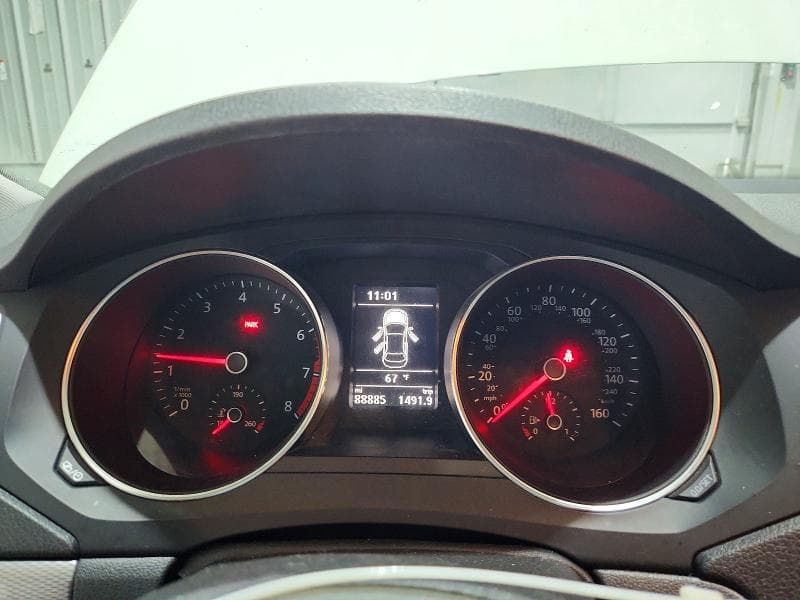 2017 VOLKSWAGEN JETTA SE 9