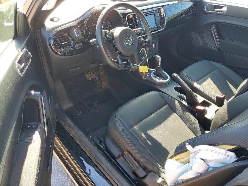 2018 VOLKSWAGEN BEETLE S 8