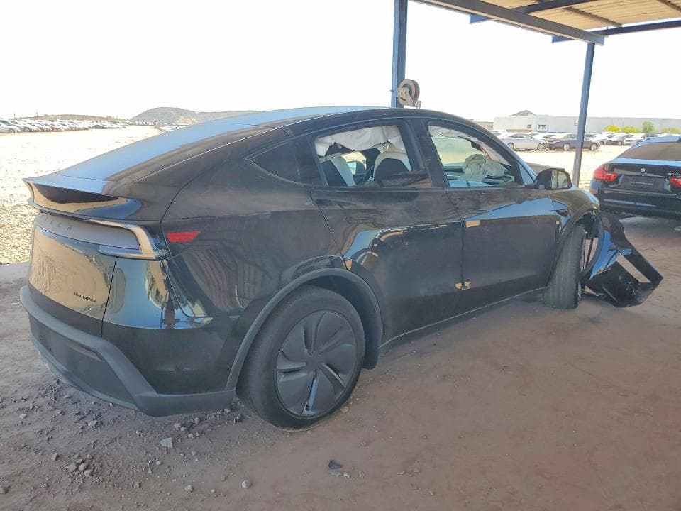 2026 TESLA MODEL Y 3