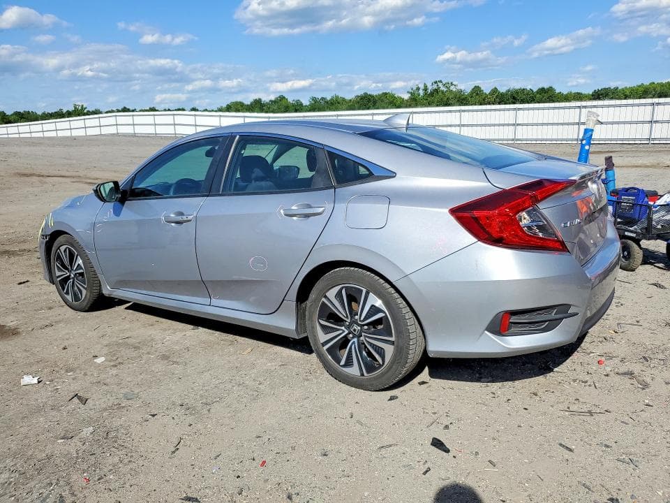 2017 HONDA CIVIC EX 2