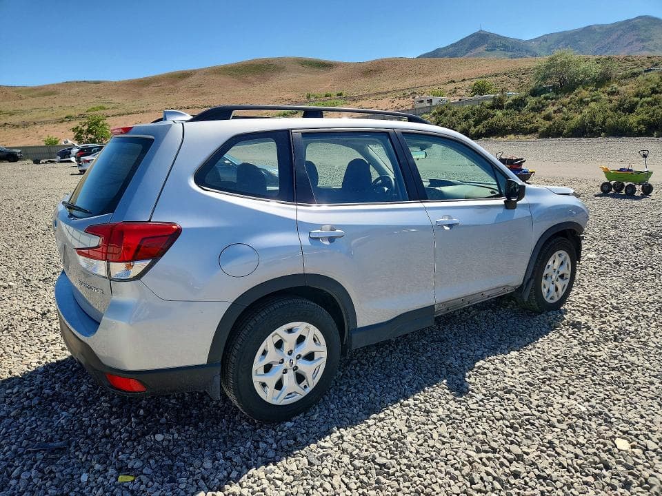 2019 SUBARU FORESTER 3