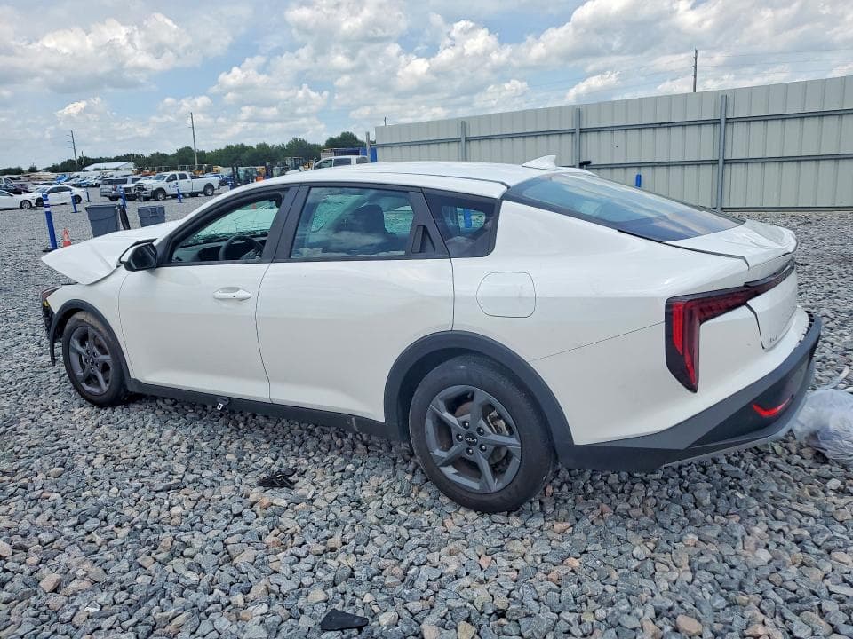 2025 KIA K4 LXS 2