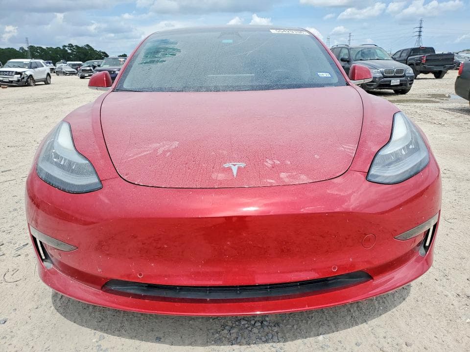 2018 TESLA MODEL 3 5