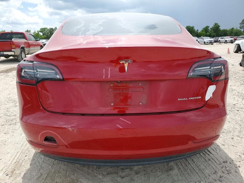 2018 TESLA MODEL 3 6