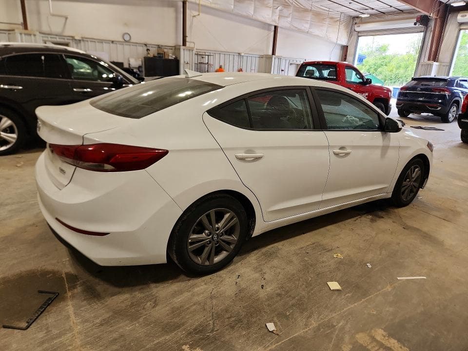 2018 HYUNDAI ELANTRA SEL 3