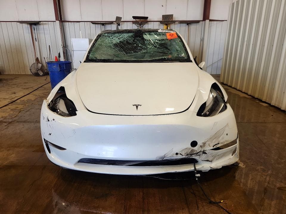 2022 TESLA MODEL Y 5