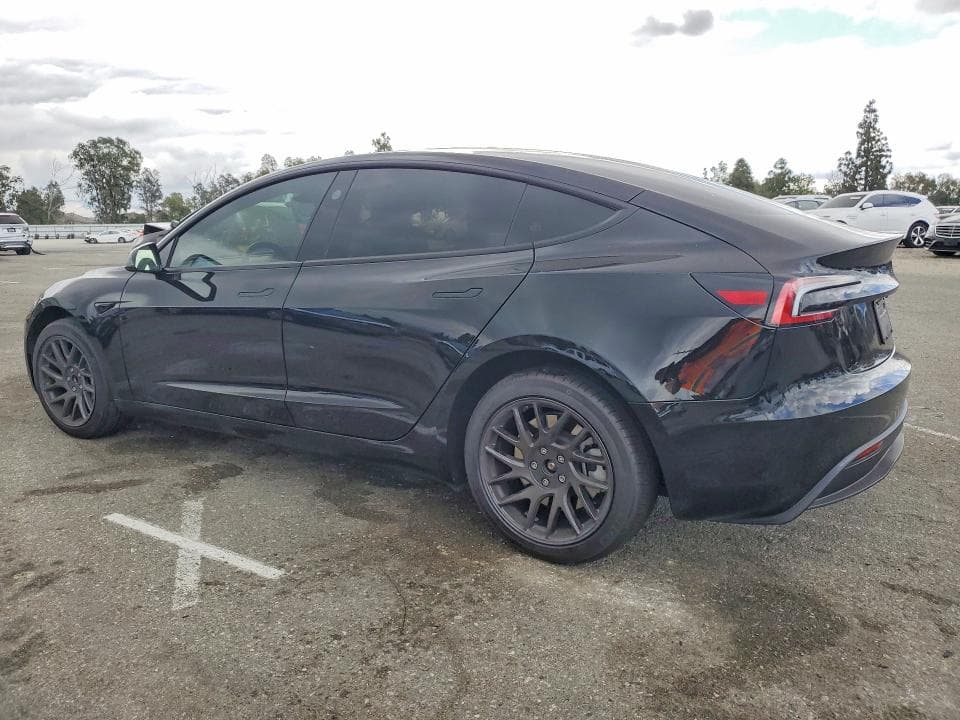 2025 TESLA MODEL 3 2