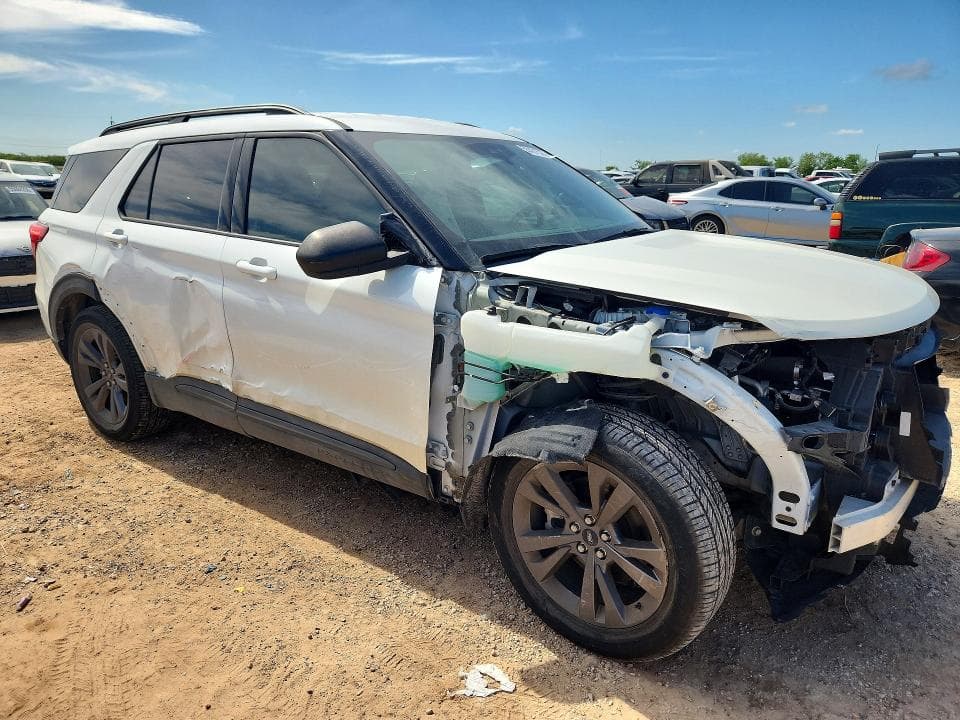 2021 FORD EXPLORER XLT 4