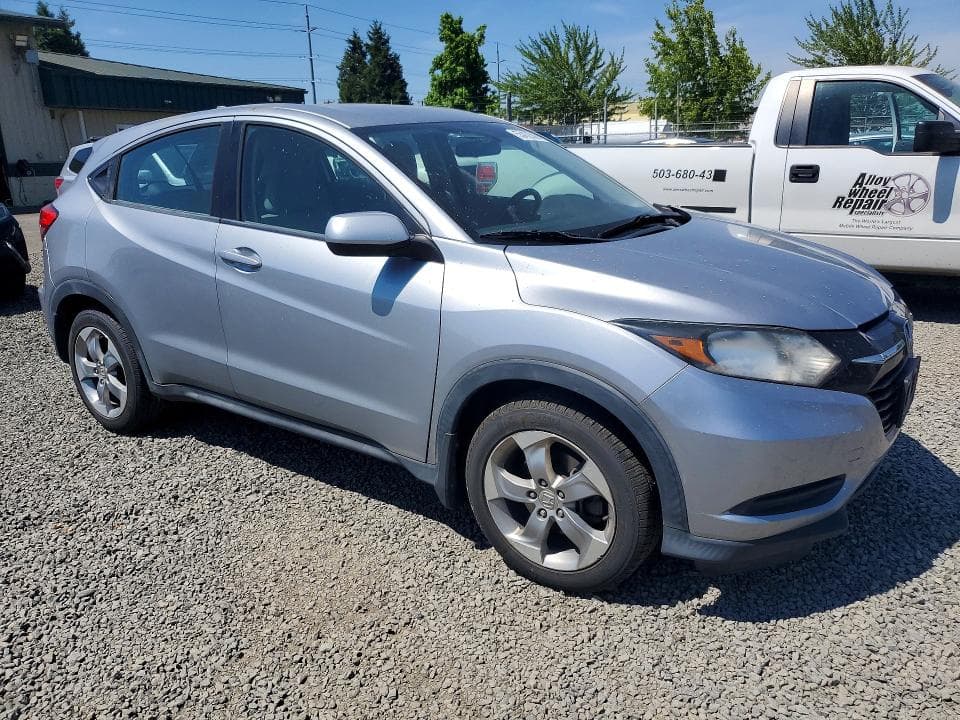 2017 HONDA HR-V LX 4