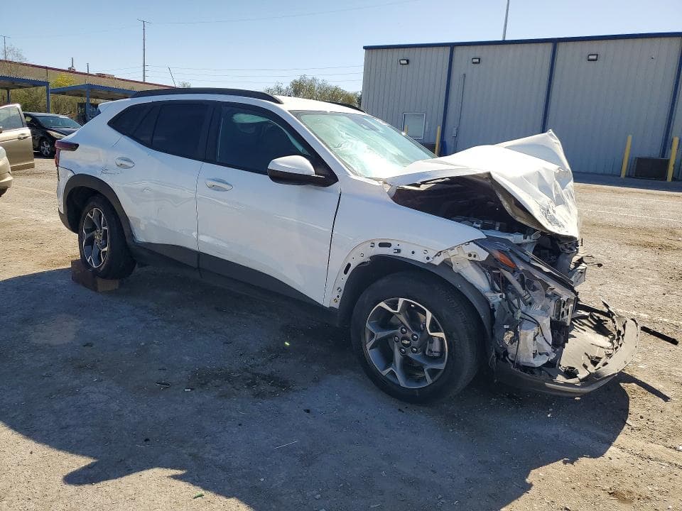 2025 CHEVROLET TRAX 1LT 4
