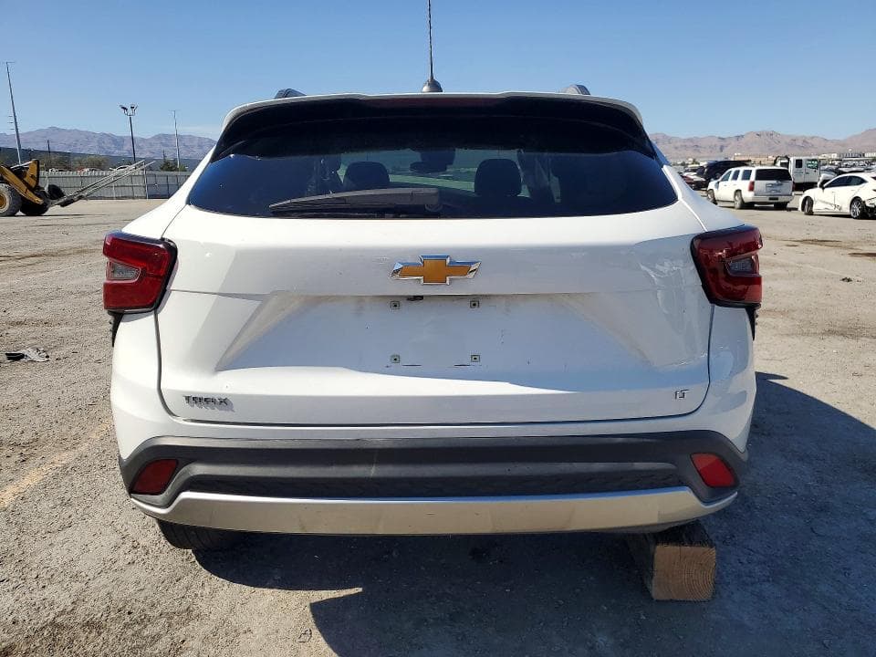 2025 CHEVROLET TRAX 1LT 6