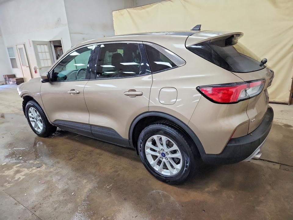 2020 FORD ESCAPE SE SE 2