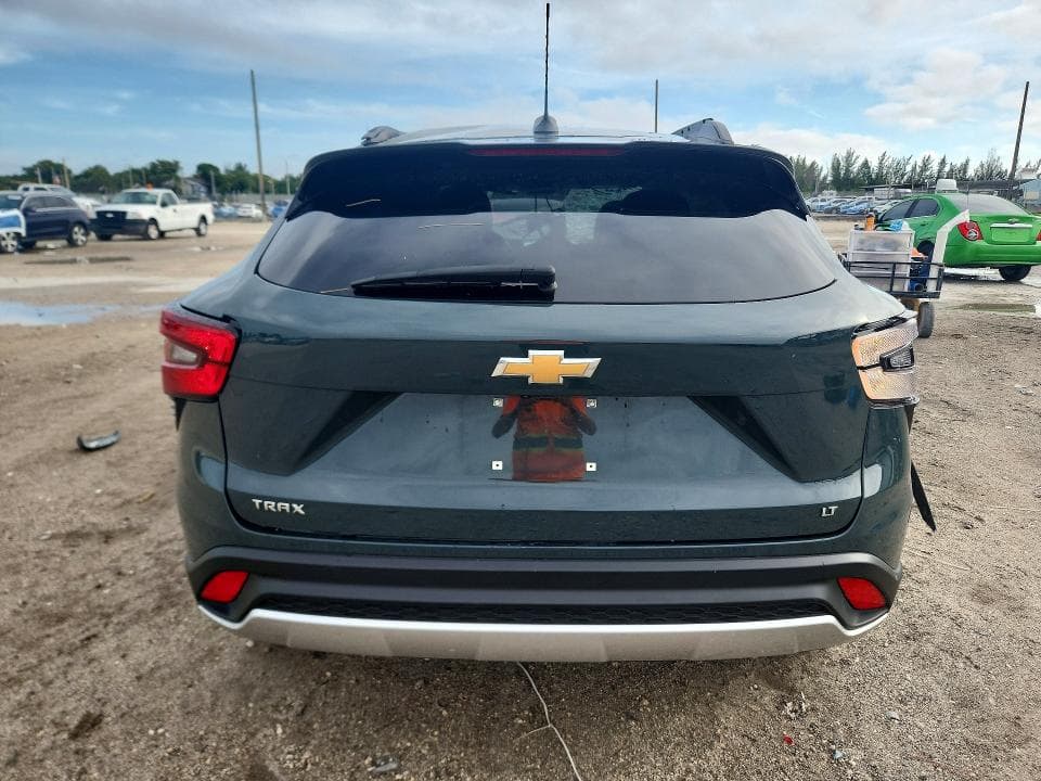 2025 CHEVROLET TRAX 1LT 6