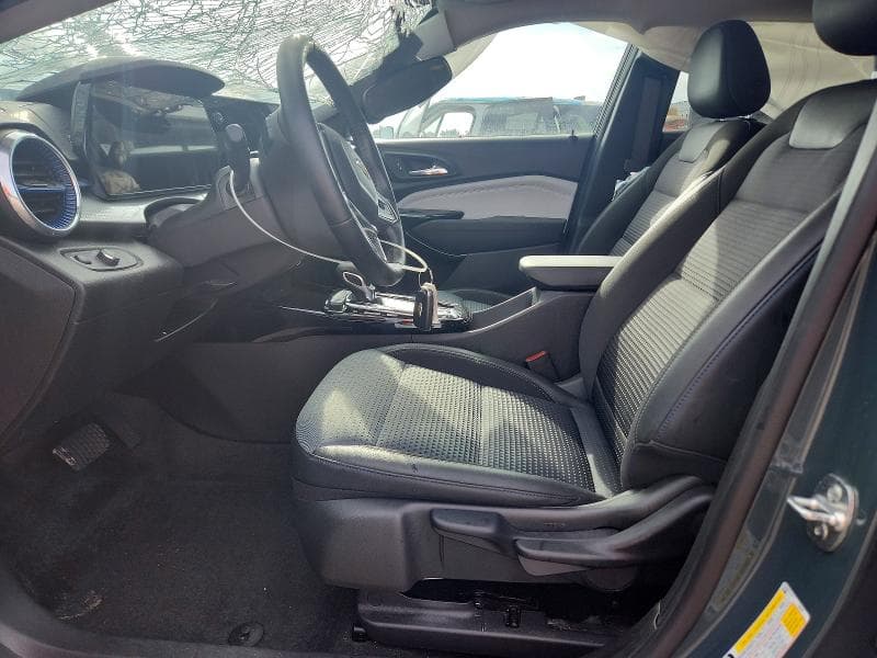2025 CHEVROLET TRAX 1LT 7