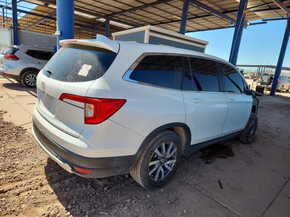 2021 HONDA PILOT EX 3
