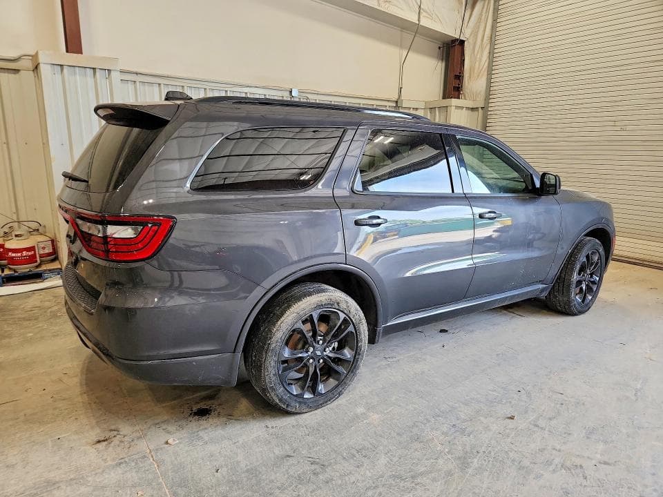 2023 DODGE DURANGO SXT 3