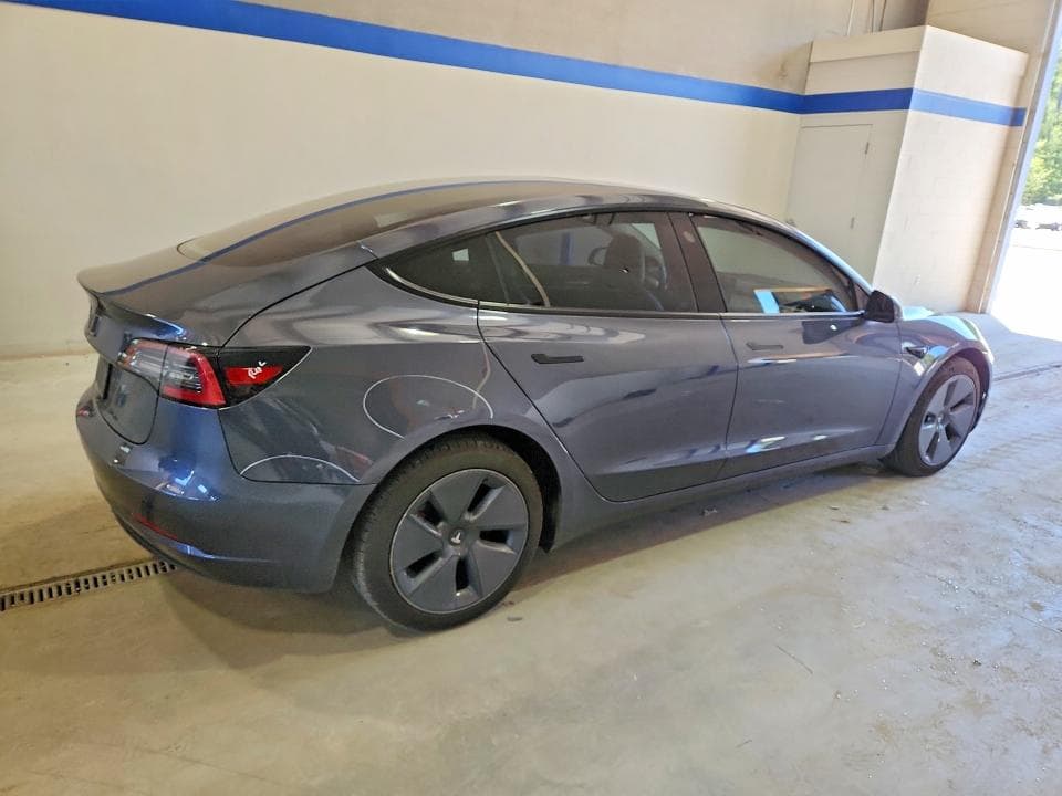 2023 TESLA MODEL 3 3