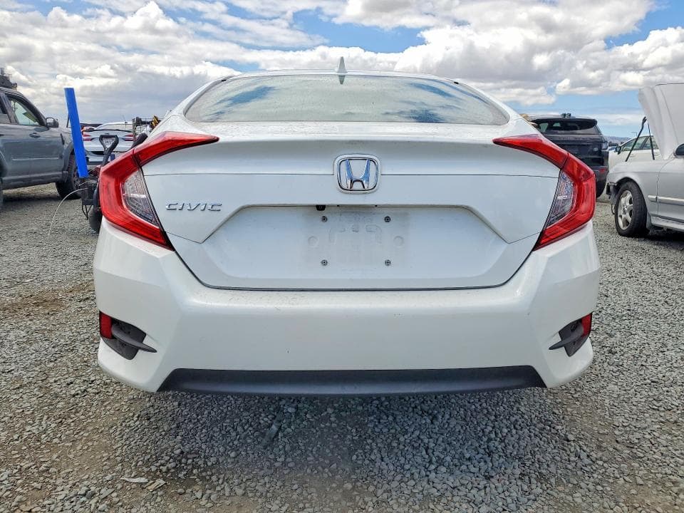 2018 HONDA CIVIC EX 6