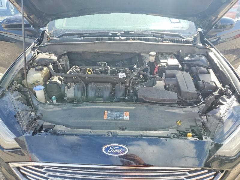 2017 FORD FUSION SE 11