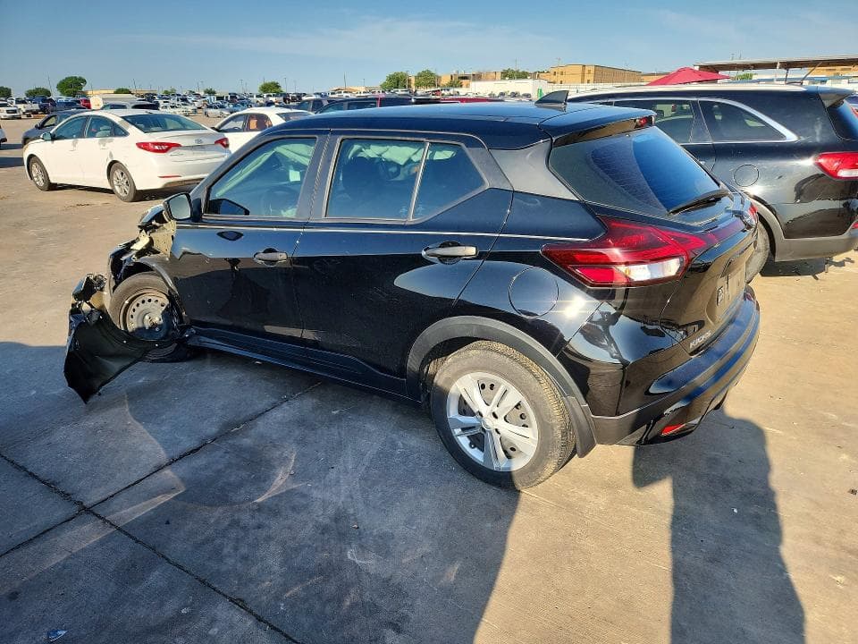 2023 NISSAN KICKS S 2