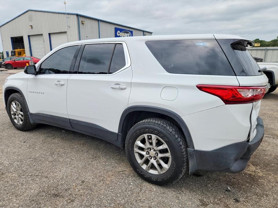 2018 CHEVROLET TRAVERSE LS 2