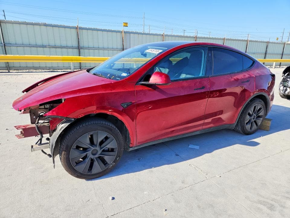 2024 TESLA MODEL Y 1