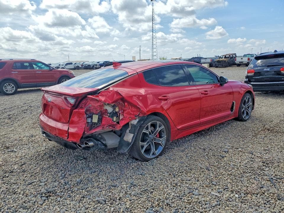 2019 KIA STINGER GT2 3