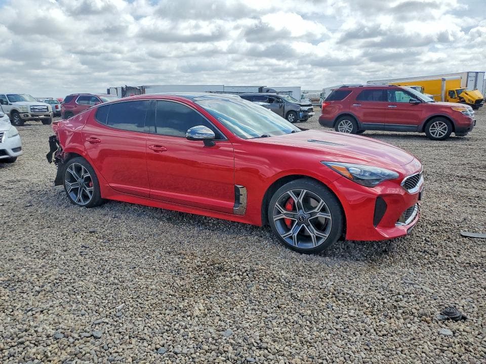 2019 KIA STINGER GT2 4