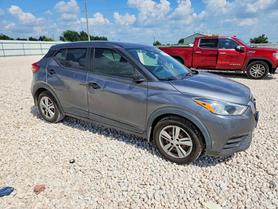 2020 NISSAN KICKS S S 4