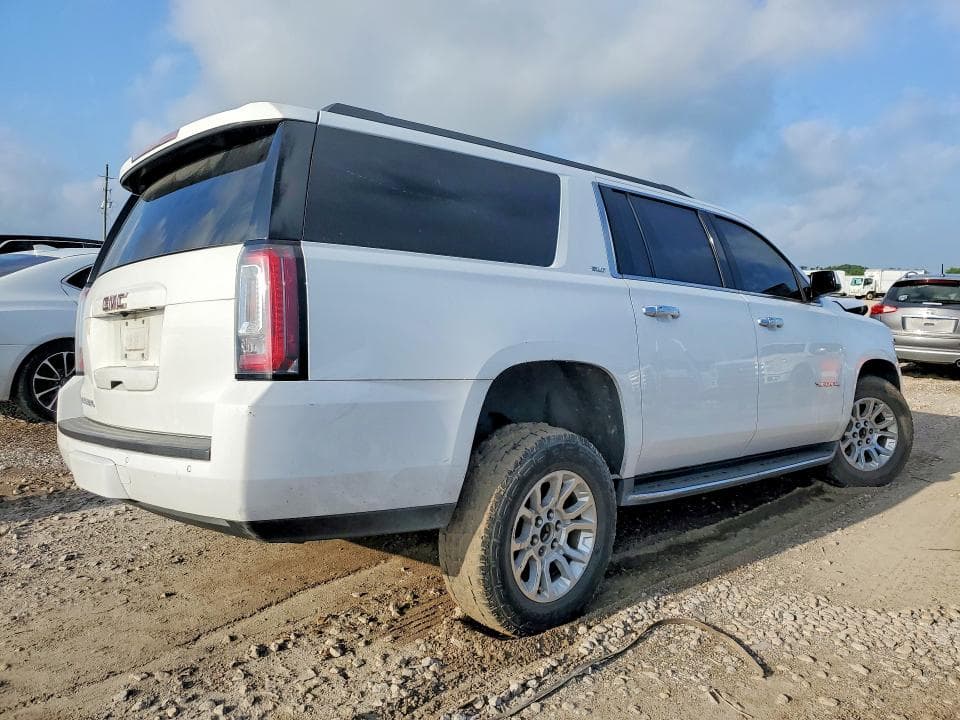 2019 GMC YUKON XL K1500 SLT 3