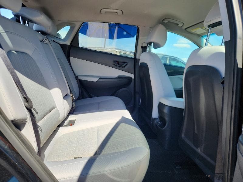 2023 HYUNDAI KONA SEL 10
