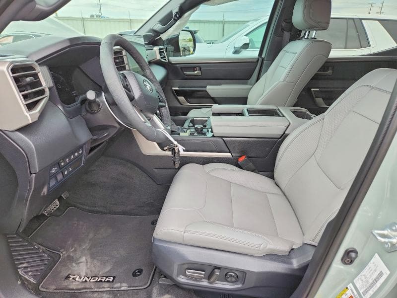 2026 TOYOTA TUNDRA LIMITED LIMITED 7