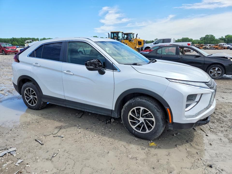 2022 MITSUBISHI ECLIPSE CROSS ES ES 4