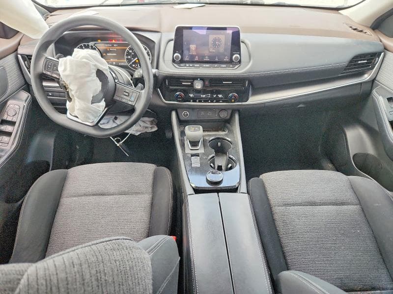 2021 NISSAN ROGUE SV 8