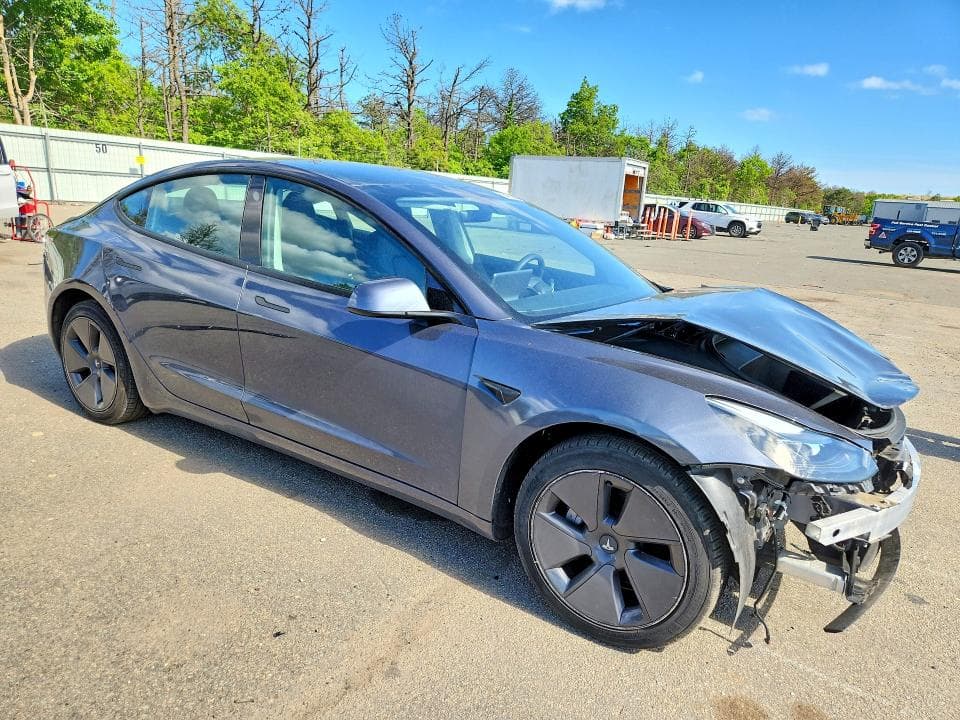 2023 TESLA MODEL 3 4