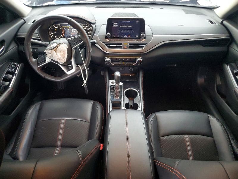 2024 NISSAN ALTIMA SR 8