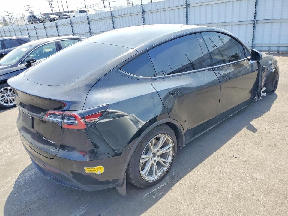 2021 TESLA MODEL Y 3