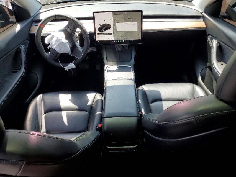 2021 TESLA MODEL Y 8