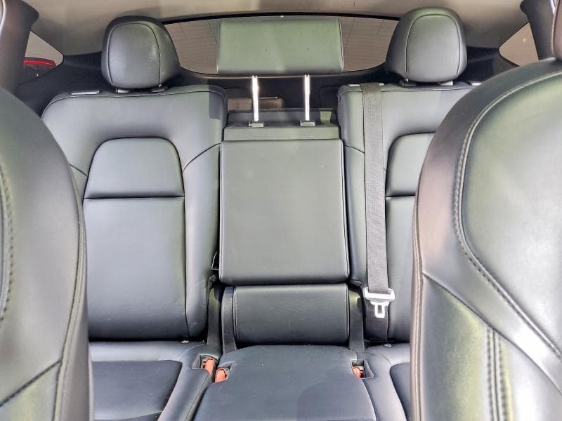2021 TESLA MODEL Y 10
