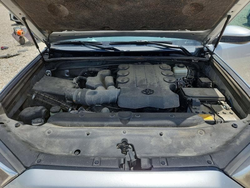 2022 TOYOTA 4RUNNER SR5 11