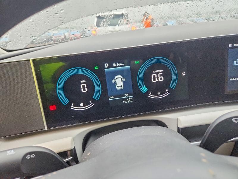 2025 HYUNDAI TUCSON SEL SEL 9