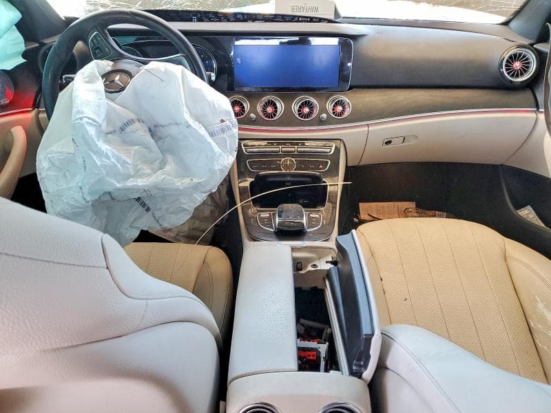 2017 MERCEDES-BENZ E 300 8