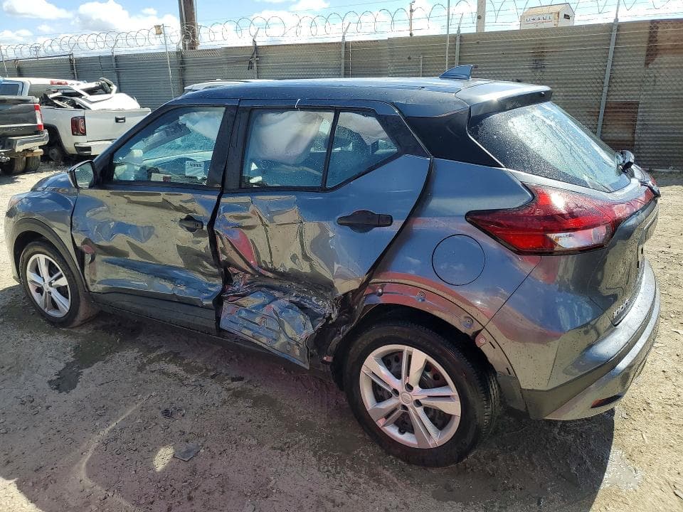 2024 NISSAN KICKS S 2