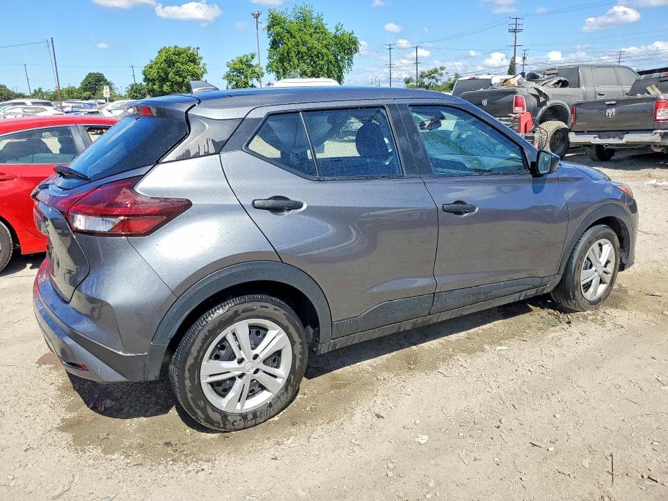 2024 NISSAN KICKS S 3