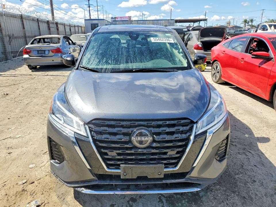 2024 NISSAN KICKS S 5