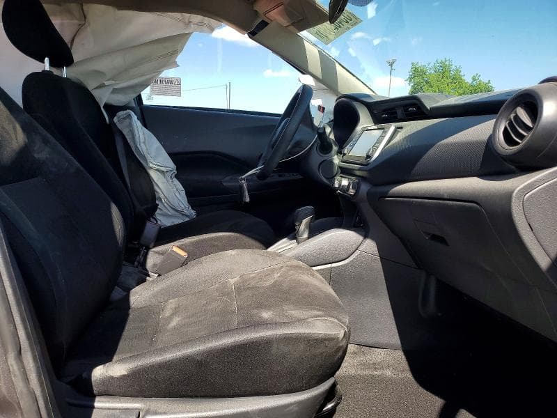 2024 NISSAN KICKS S 7