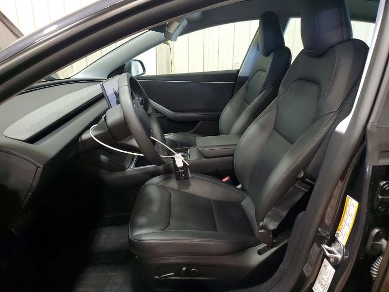 2025 TESLA MODEL 3 7