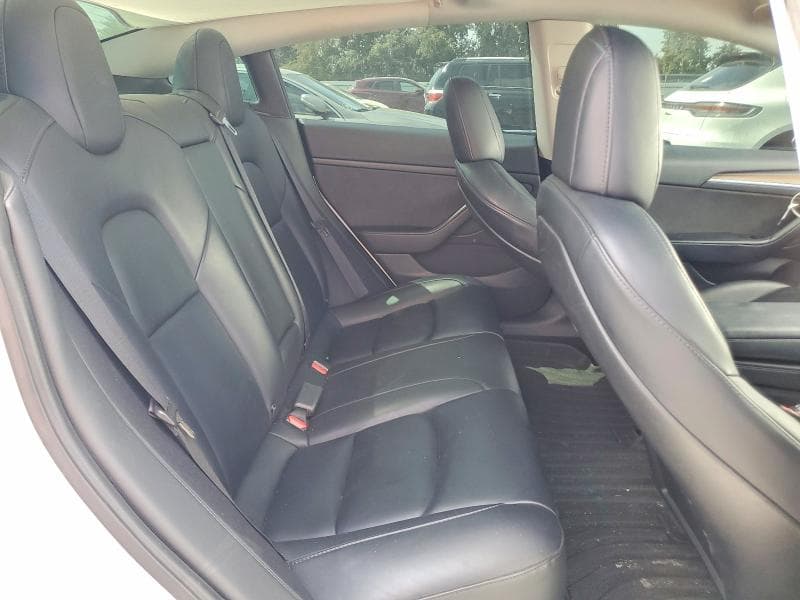 2022 TESLA MODEL 3 10