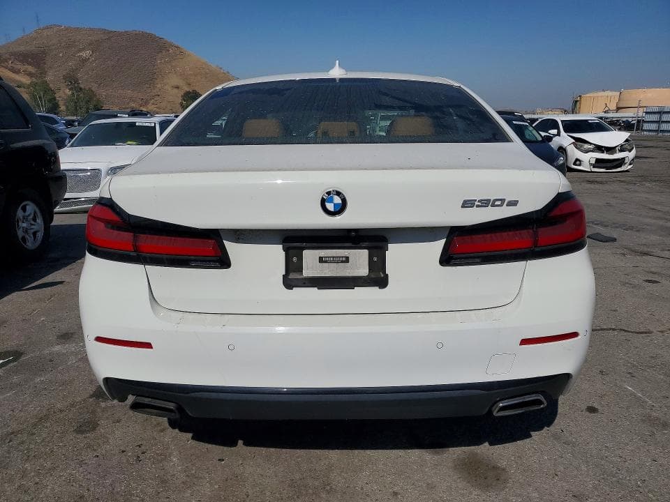 2021 BMW 530E 7